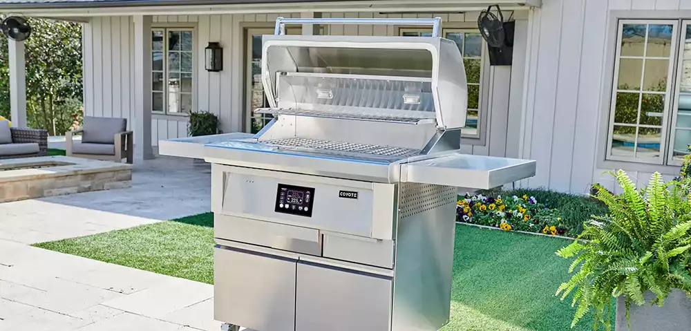 Coyote-Pellet-Grill-C1P36-FS-Hood-Open-Shelves-Up-lifestyle-1