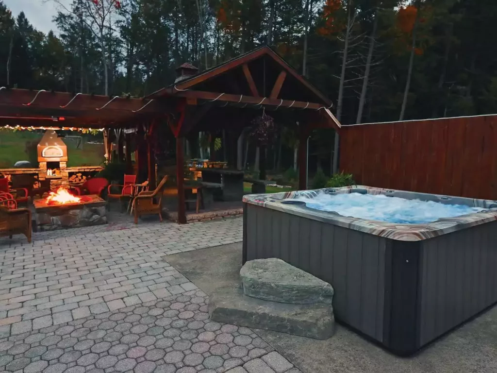 Fireside Spa PDC hot tub