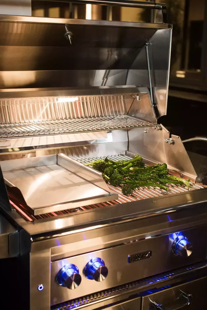 LYNX grill