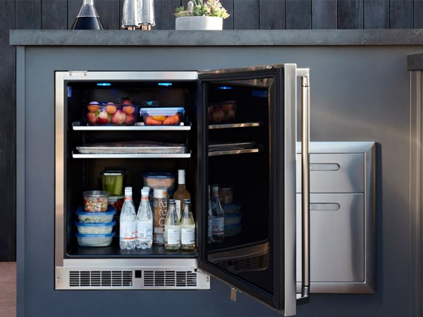 Outdoor_Kitchen_Fridge