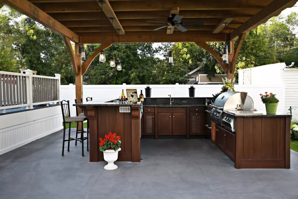 outdoor cabinets with BBQ and island
